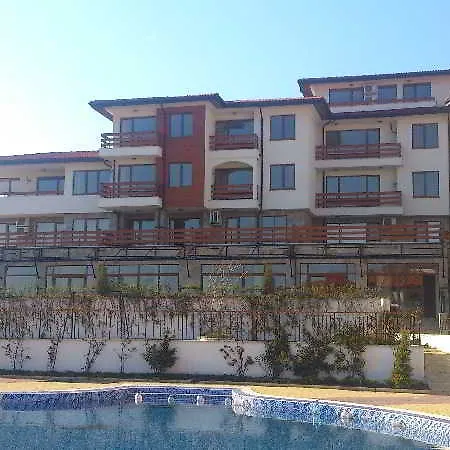 Gardenia Hills Hotel