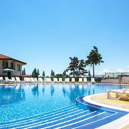 Gardenia Hills Sunny Beach