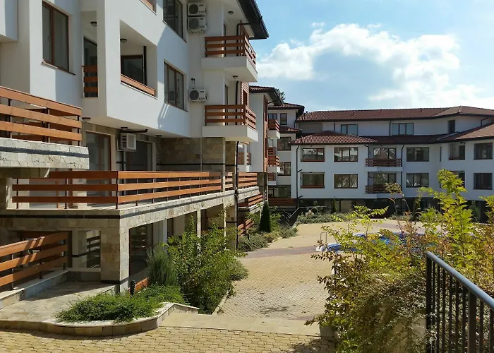 Gardenia Hills Hotel