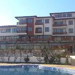 Gardenia Hills Hotel