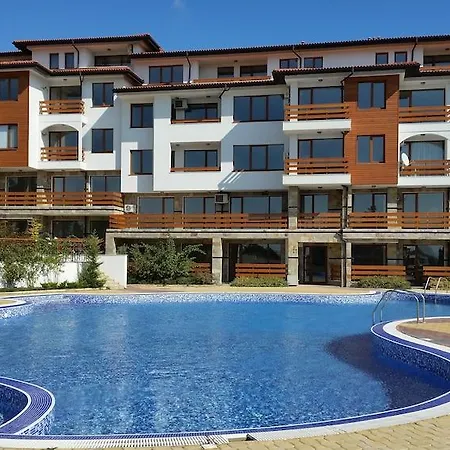 Gardenia Hills Hotel