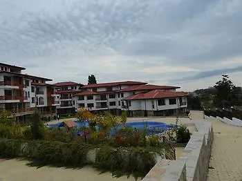 Gardenia Hills Hotel 3*