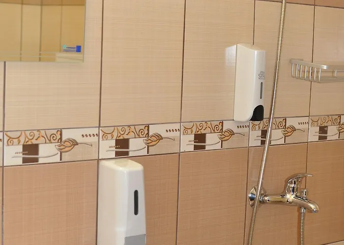 Gardenia Hills Hotell 3*